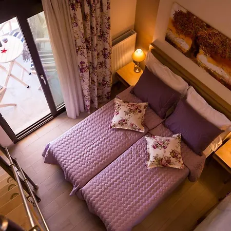 Ermioni Aparthotel 4*